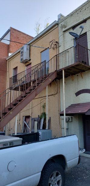 Before & After Commercial Exterior Painting in Richmond, TX (3)