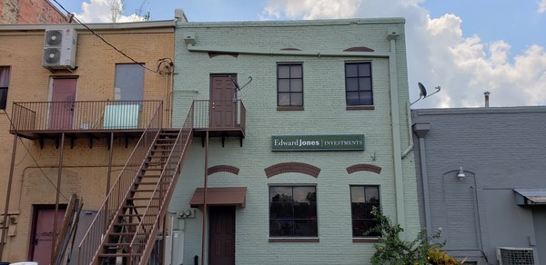 Before & After Commercial Exterior Painting in Richmond, TX (9)