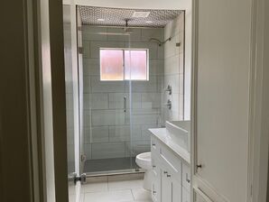 Before & After Bathroom Remodel in Sugarland, TX (2)