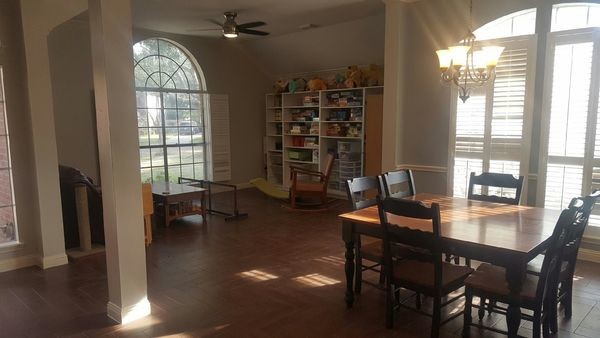 New Flooring Installed & Interior Painting in Richmond, TX (1)