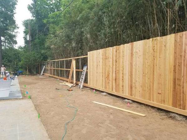 Fence Building in Memorial City, Houston, TX (1)